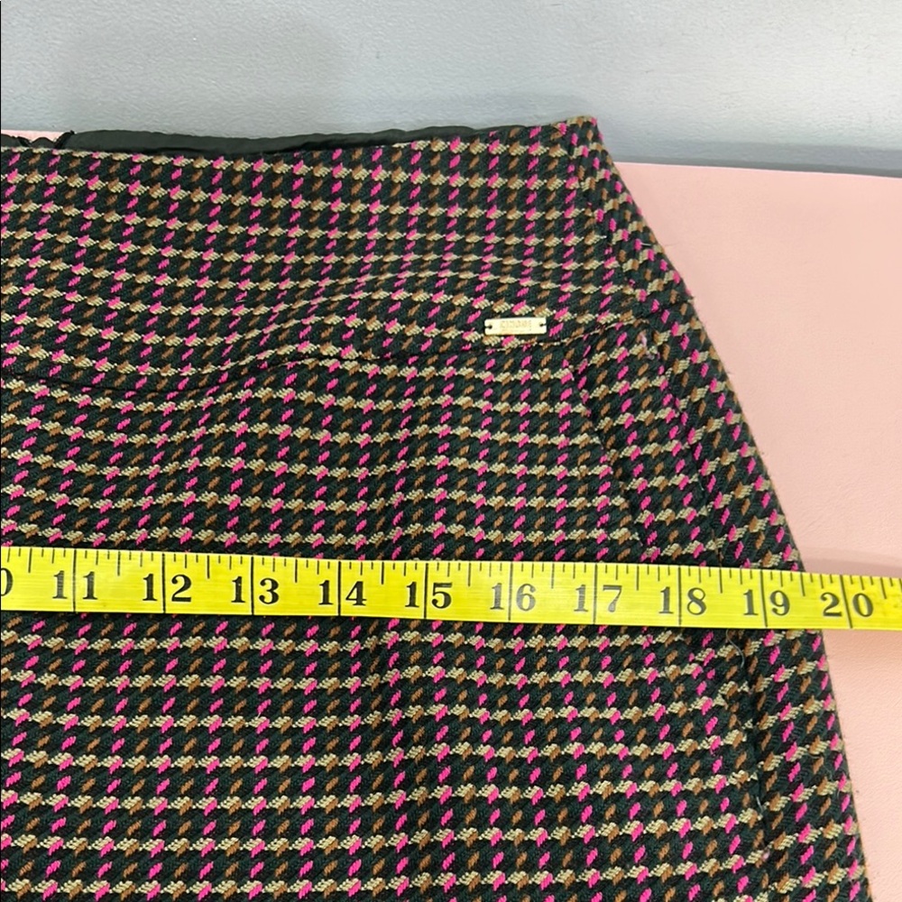 Cinque Stylish Pink and Black Houndstooth Skirt - Picture 11 of 12